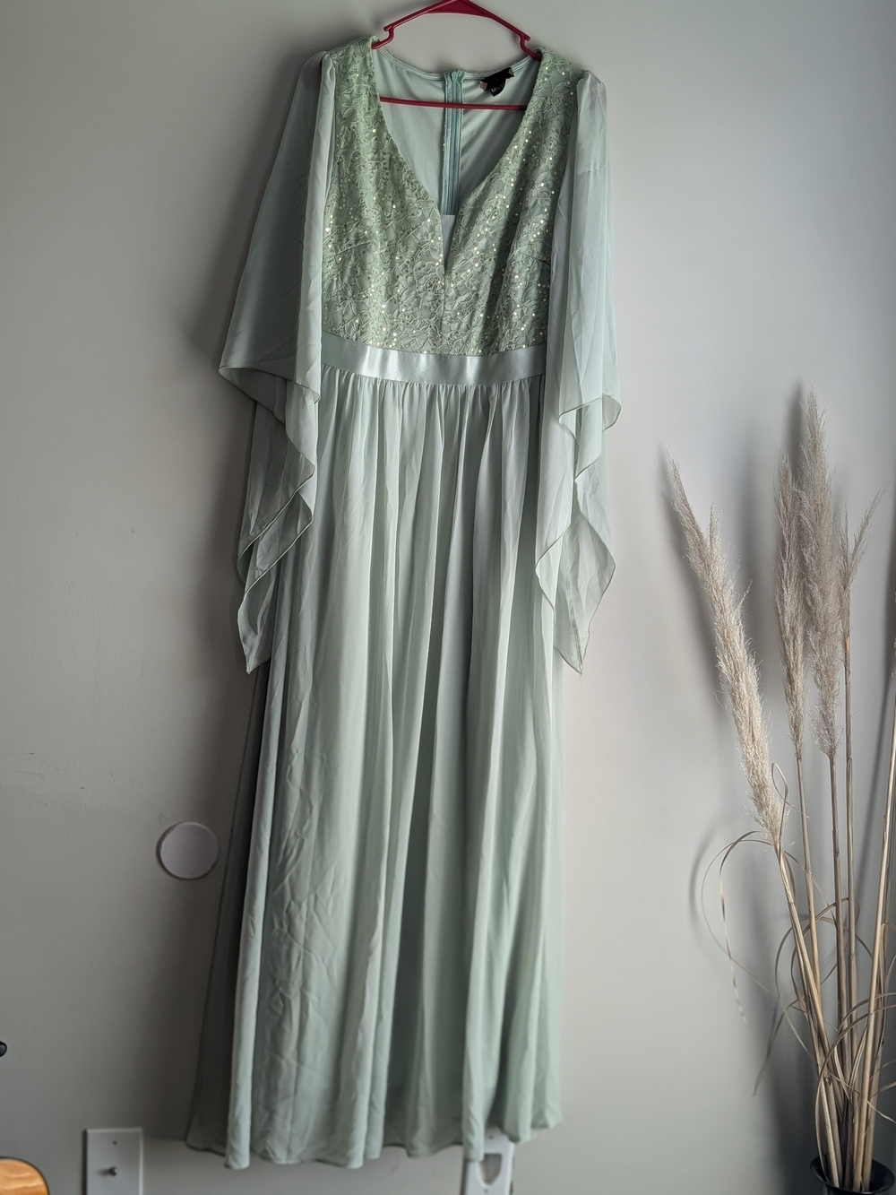 Miusol Sequin Bodice Maxi Dress in Mint